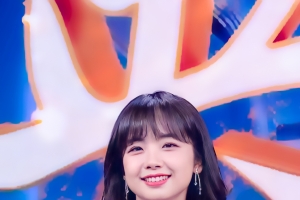 王冰冰4k手机壁纸2160x3840