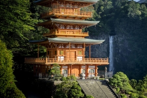 宝塔 建筑 瀑布 日本 建筑 4k壁纸 3840x2160
