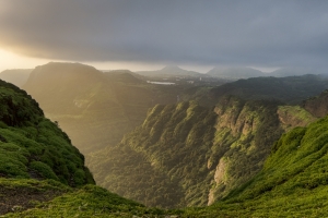 印度 夕阳 山谷风景4K壁纸