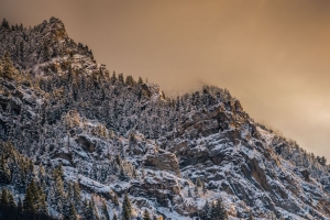 山 峰 雪 浮雕 4k壁纸 3840x2160