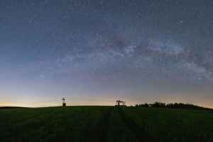 银河系 全景 繁星点点的天空 夜晚的天空 星空4K壁纸 3840x2160