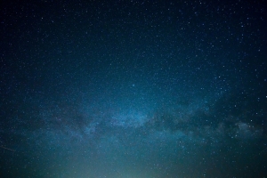 蓝色繁星点点的夜空背景