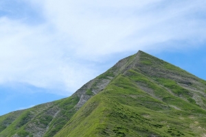 山丘 斜坡 草地 自然 4k壁纸 3840x2160