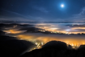 瑞士高山高峰夜晚天空风景3440x1440壁纸